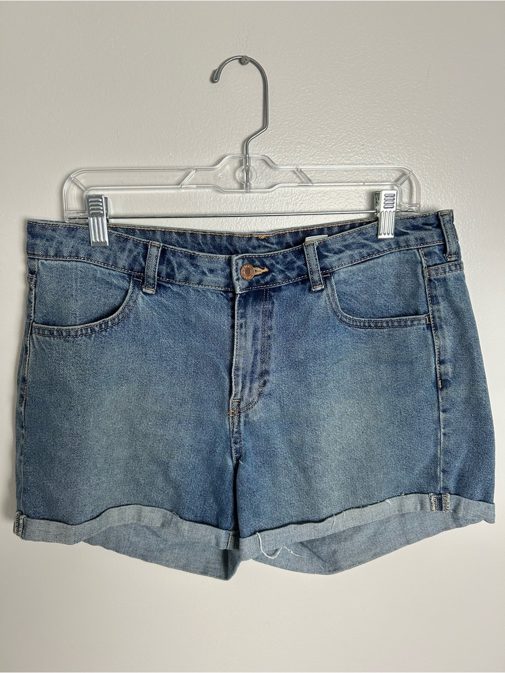 H&M Women's Mid-Rise Denim Roll-Cuff Shorts - Size 12